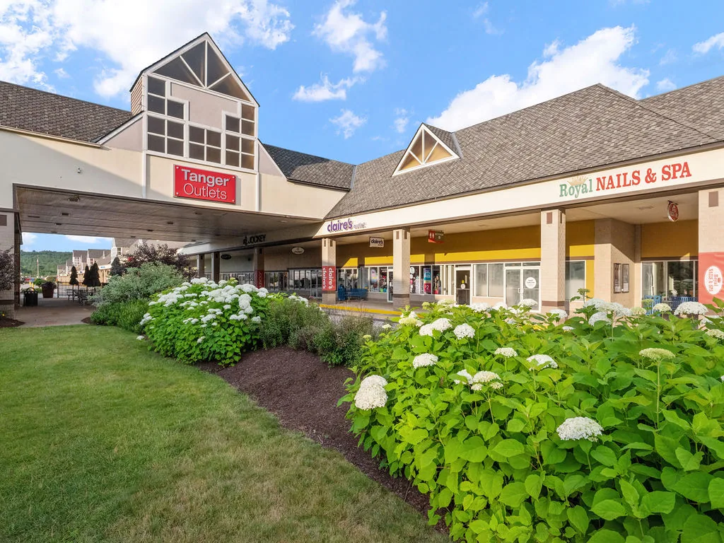 Commercial landscape project